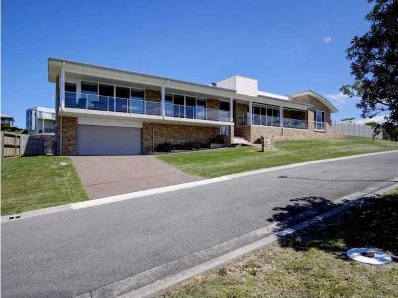 22 Glenelg Crescent, Red Head NSW 2430