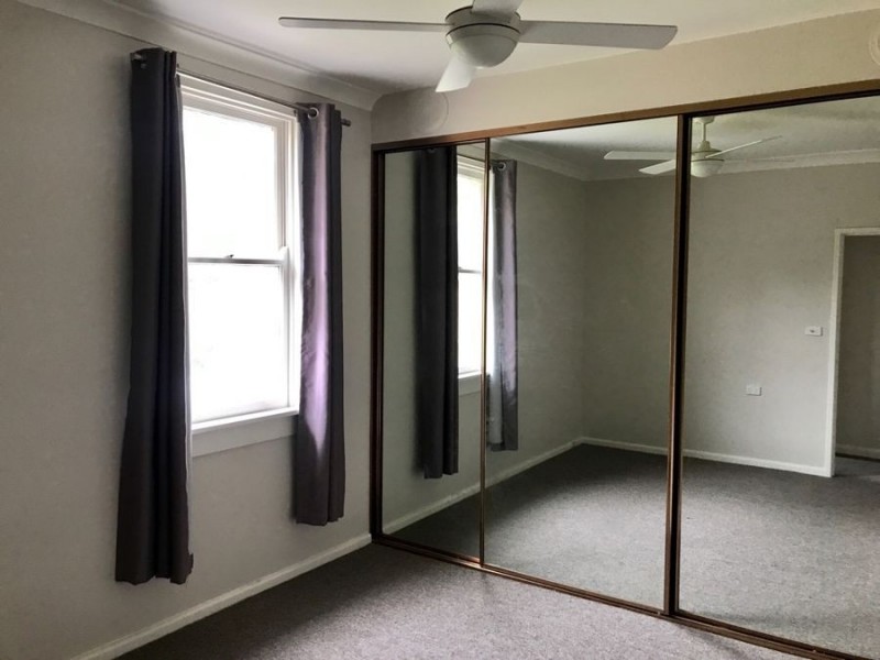 10 Creekline Crescent, Tallwoods Village NSW 2430