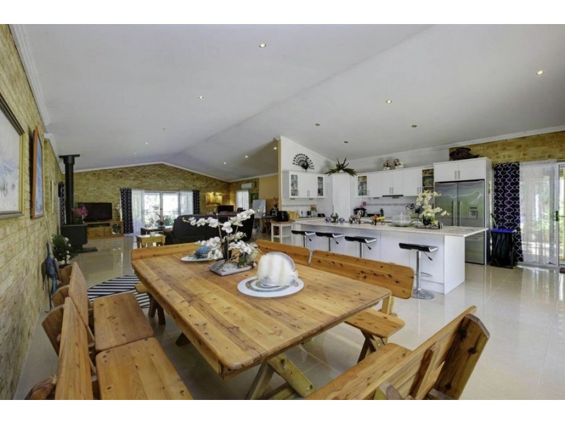 56 Tallwood Drive, Hallidays Point NSW 2430