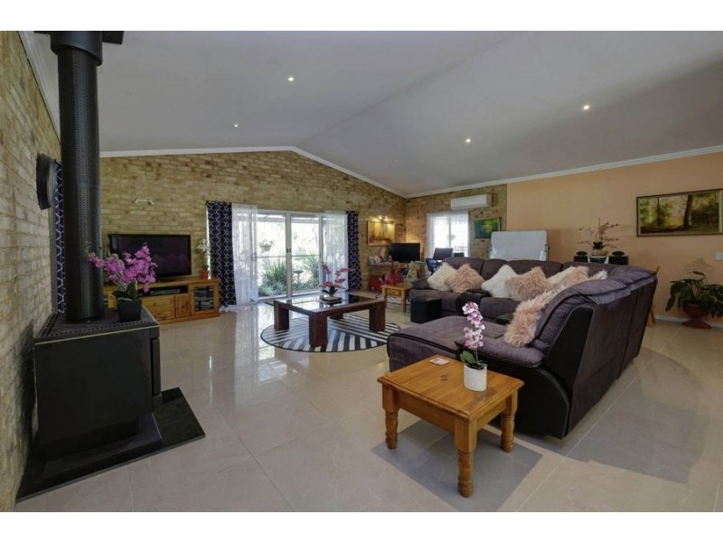 56 Tallwood Drive, Hallidays Point NSW 2430