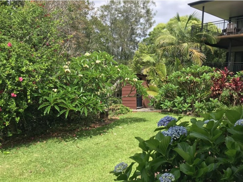 6 Scenic Avenue, Red Head NSW 2430