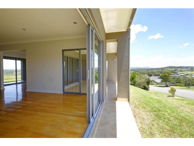 2 Lake View Way, Tallwoods Village NSW 2430