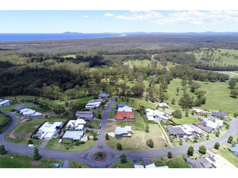 2 Lake View Way, Tallwoods Village NSW 2430