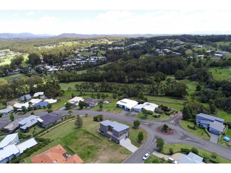 2 Lake View Way, Tallwoods Village NSW 2430