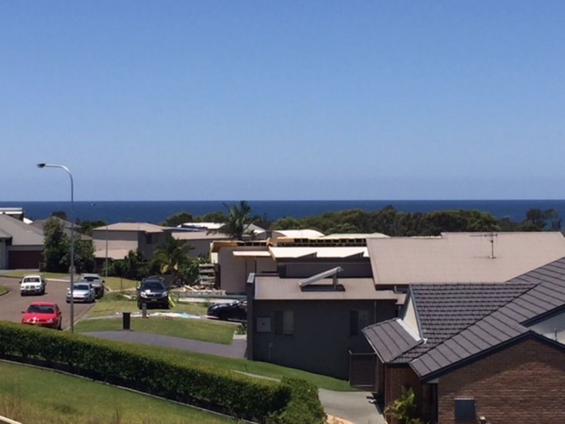 32 Seaview Street, Diamond Beach NSW 2430