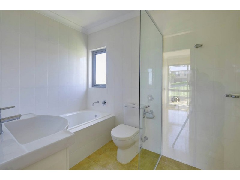 53 Hilltop Parkway, Tallwoods Village NSW 2430