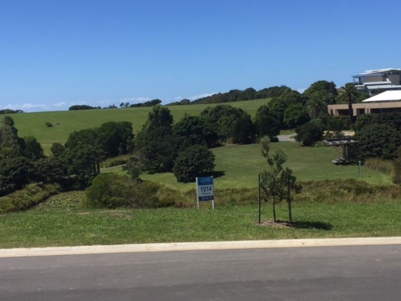 8 Noosa Crescent, Red Head NSW 2430