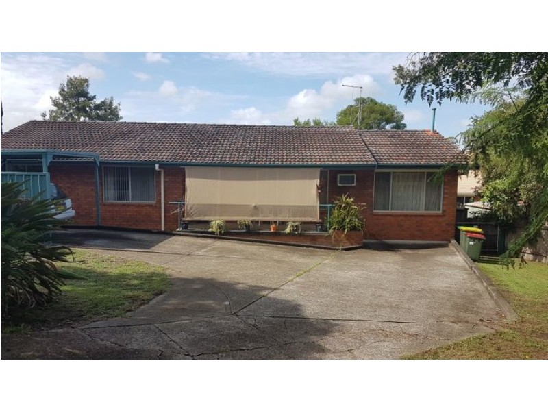 2 Henry Flett Street, Taree NSW 2430