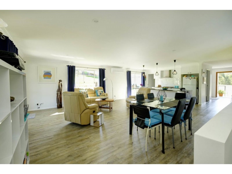 12 Illusions Court, Tallwoods Village NSW 2430