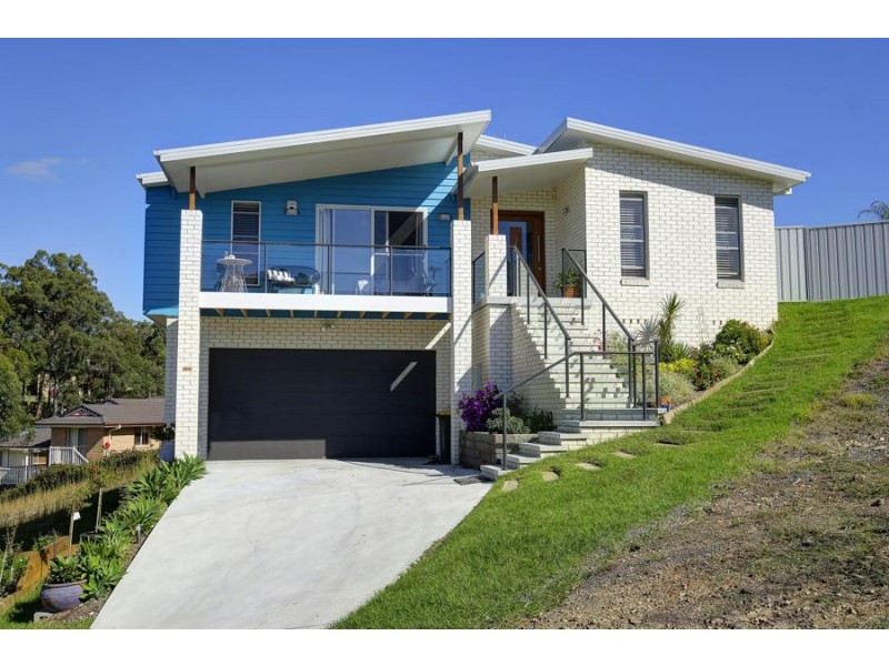 12 Illusions Court, Tallwoods Village NSW 2430