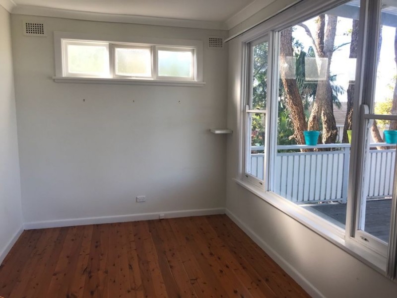 16 Sapphire Parade, Diamond Beach NSW 2430