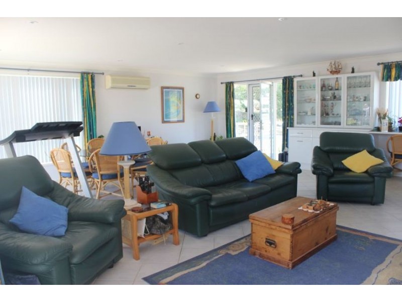 1/1 High Street, Black Head NSW 2430