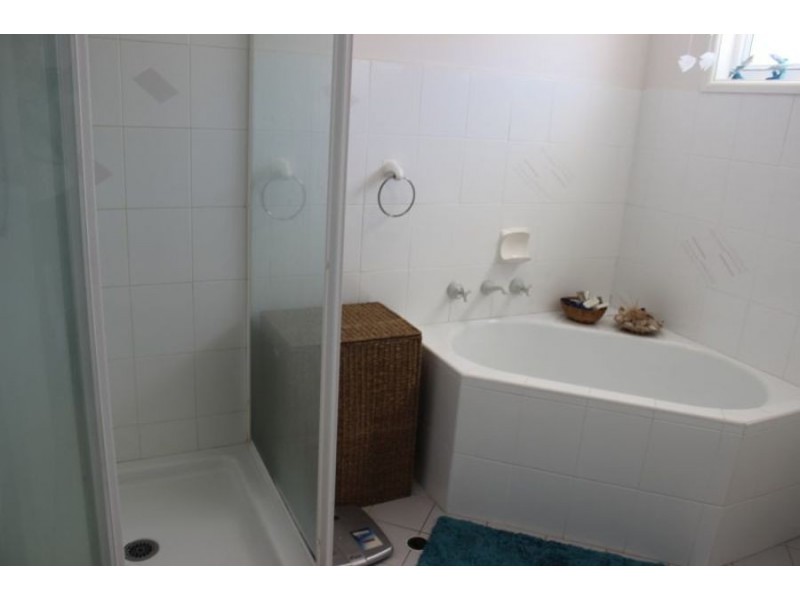 1/1 High Street, Black Head NSW 2430