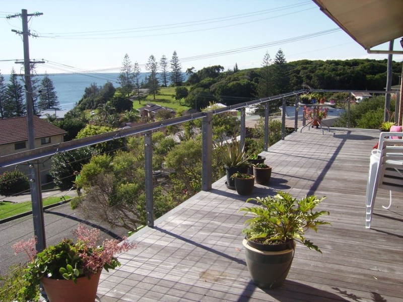 26 William Street, Black Head NSW 2430