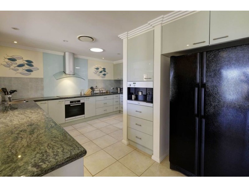 10 Hilltop Parkway, Tallwoods Village NSW 2430