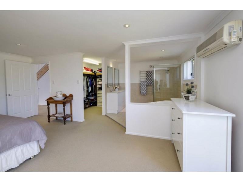8 The Bridle Path, Tallwoods Village NSW 2430