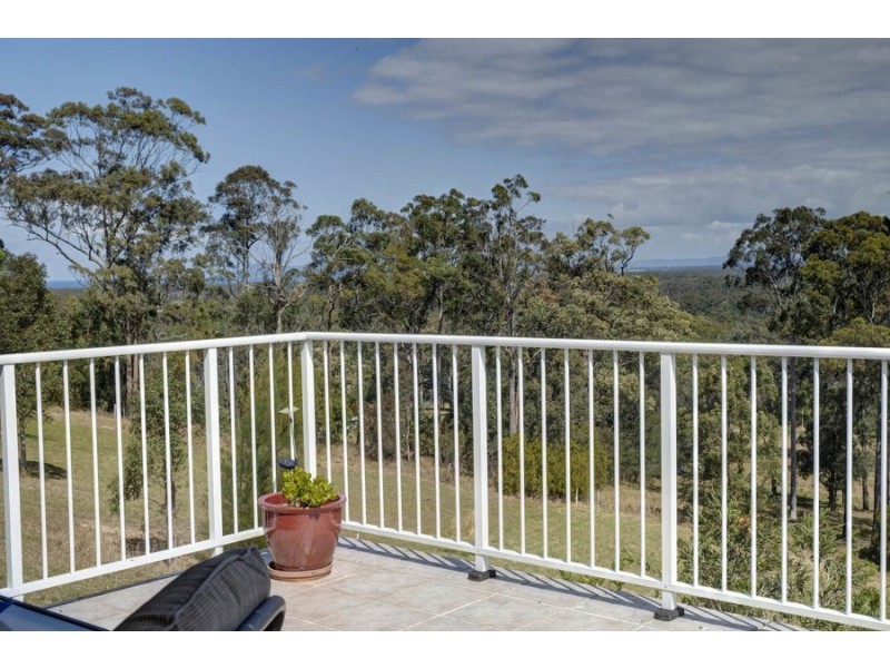 8 The Bridle Path, Tallwoods Village NSW 2430