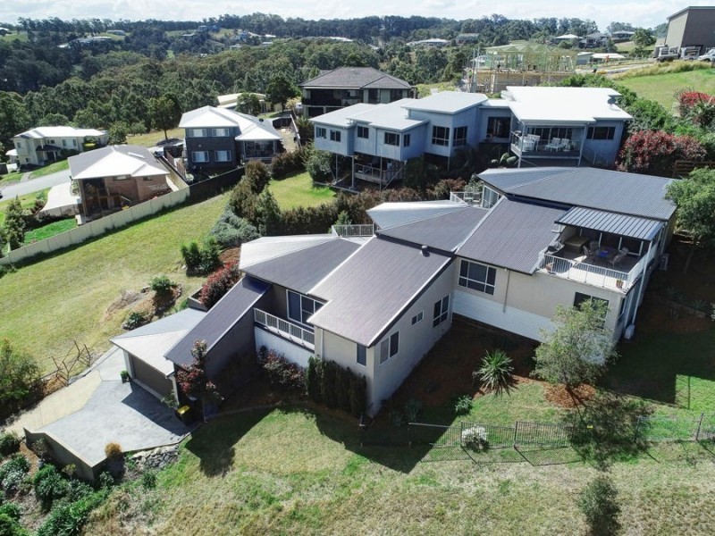 8 The Bridle Path, Tallwoods Village NSW 2430
