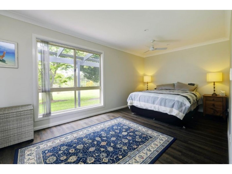 31 Figtree Drive, Diamond Beach NSW 2430