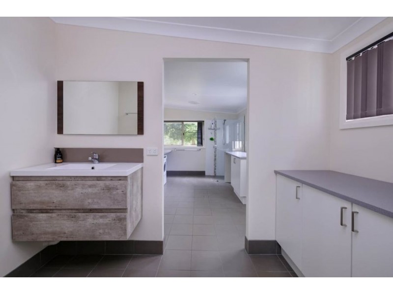 31 Figtree Drive, Diamond Beach NSW 2430