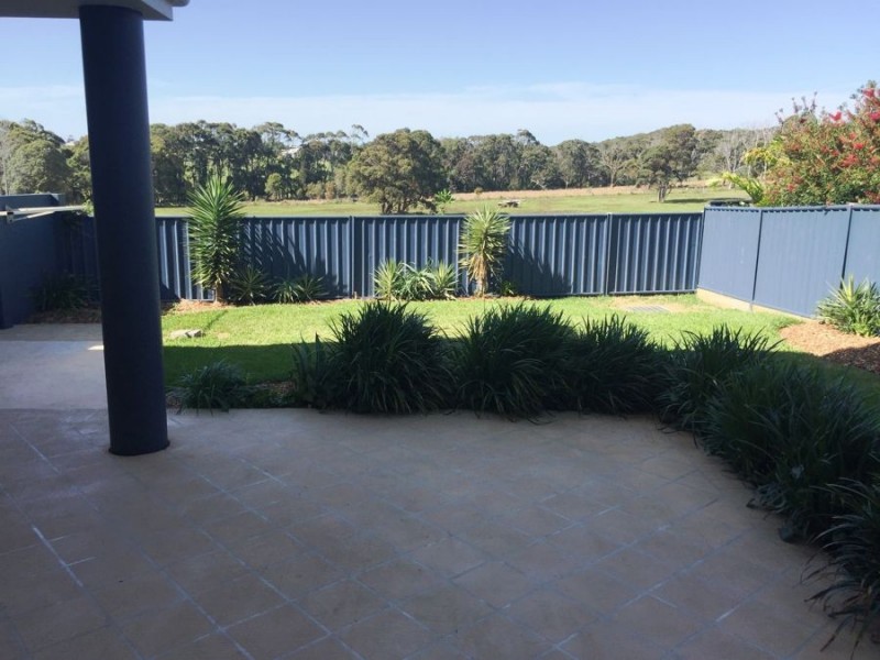 1/45 Emerald Drive, Diamond Beach NSW 2430