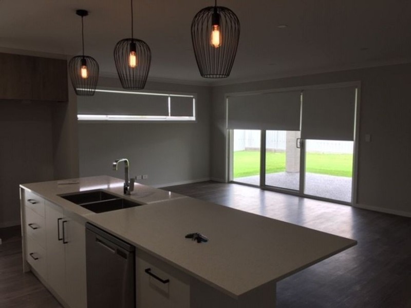 5 Hillside Terrace, Black Head NSW 2430