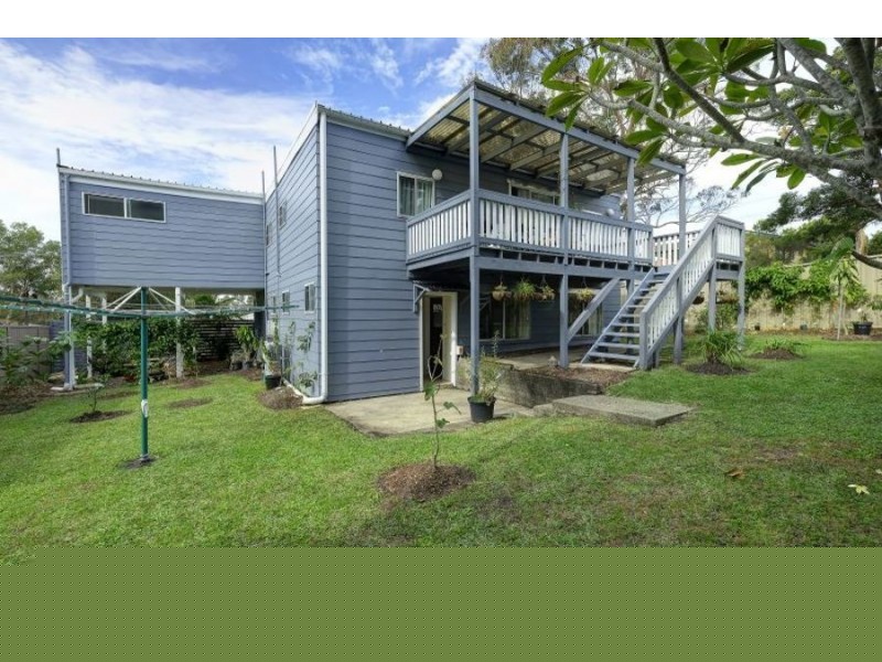 13 Escapade Avenue, Diamond Beach NSW 2430