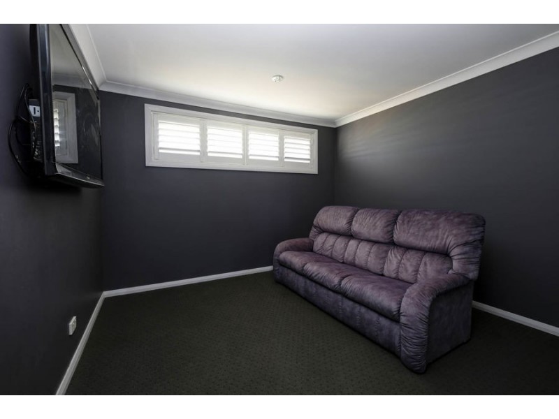 2 Meadows Close, Black Head NSW 2430