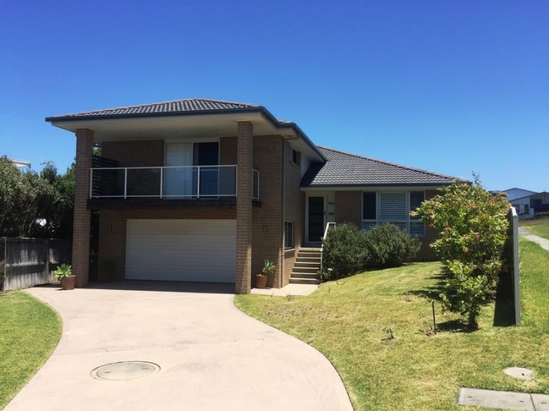 31 Emerald Drive, Diamond Beach NSW 2430