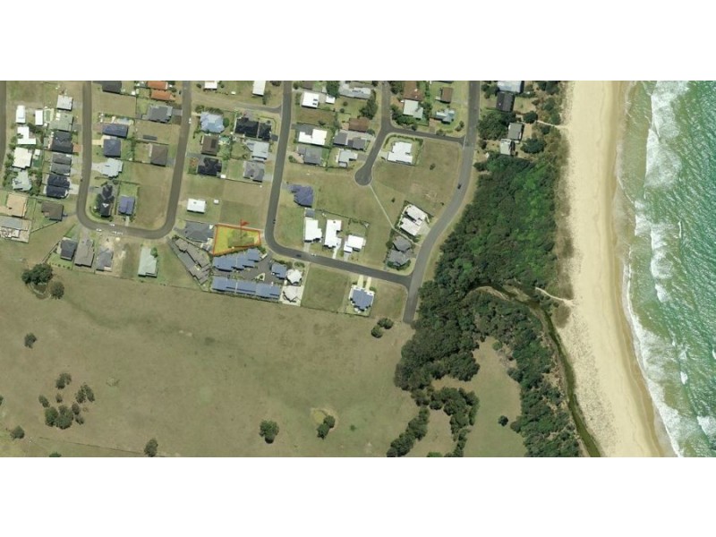 31 Emerald Drive, Diamond Beach NSW 2430