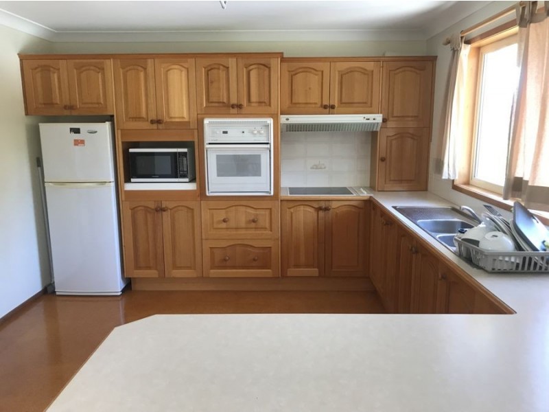 1 Callemondah Lane, Black Head NSW 2430