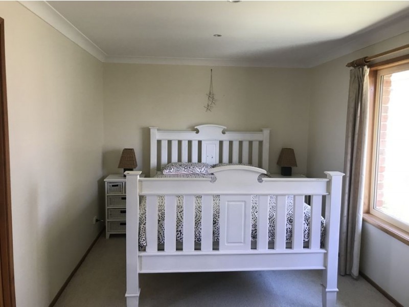 1 Callemondah Lane, Black Head NSW 2430