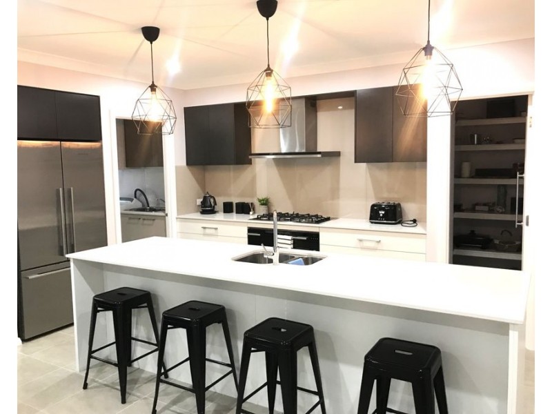 9 Hillside Terrace, Black Head NSW 2430