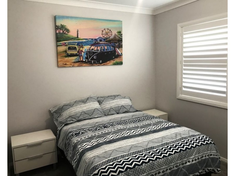 9 Hillside Terrace, Black Head NSW 2430