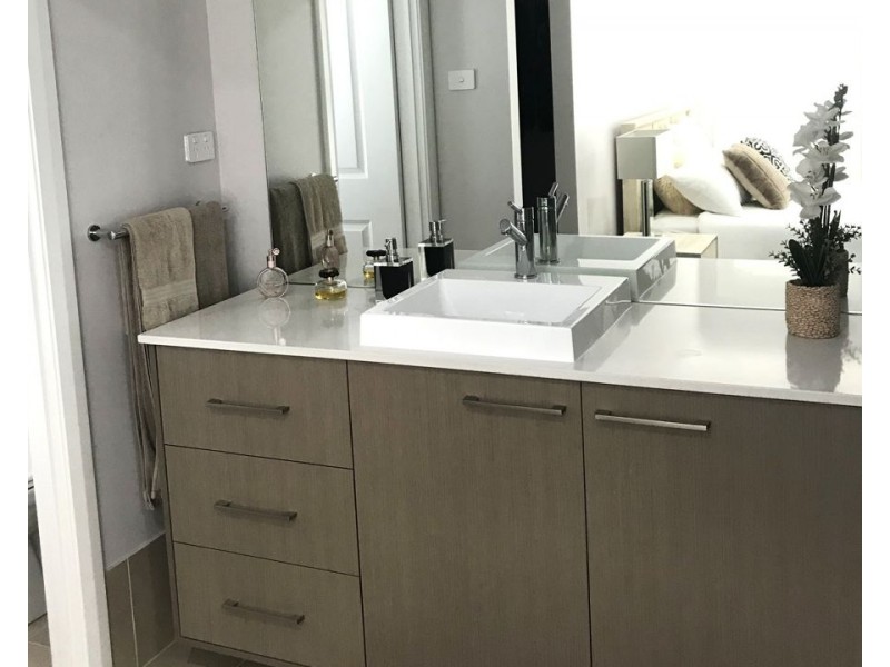 9 Hillside Terrace, Black Head NSW 2430