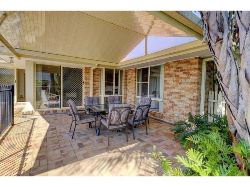 15 Bellevue Place, Hallidays Point NSW 2430