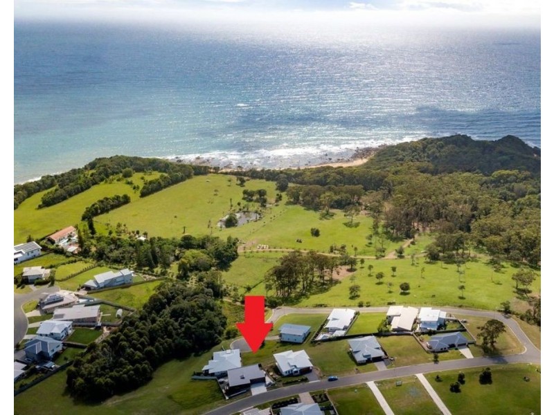 16 Waitpinga Court, Red Head NSW 2430