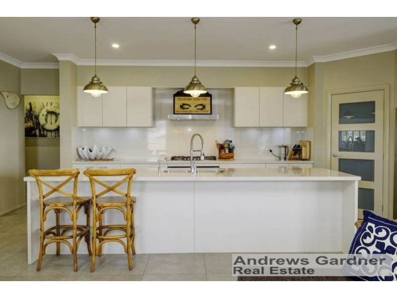 4 Twilight Close, Red Head NSW 2430