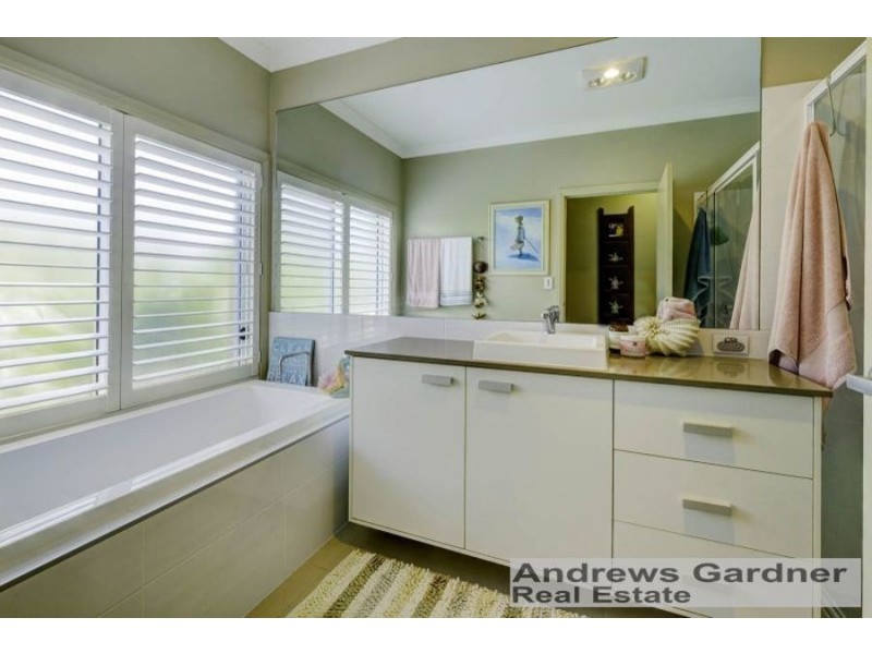 4 Twilight Close, Red Head NSW 2430