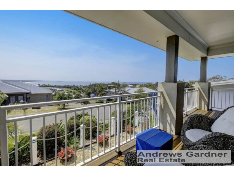 4 Twilight Close, Red Head NSW 2430