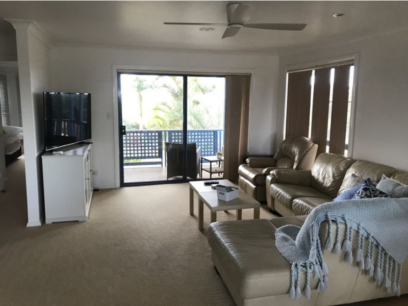 1/51 Redhead Road, Red Head NSW 2430