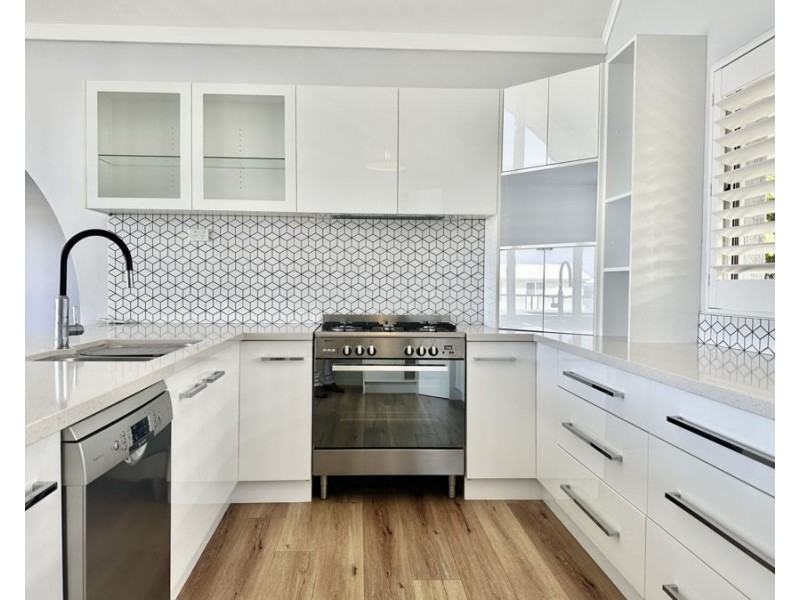 25 Seaview Street, Diamond Beach NSW 2430