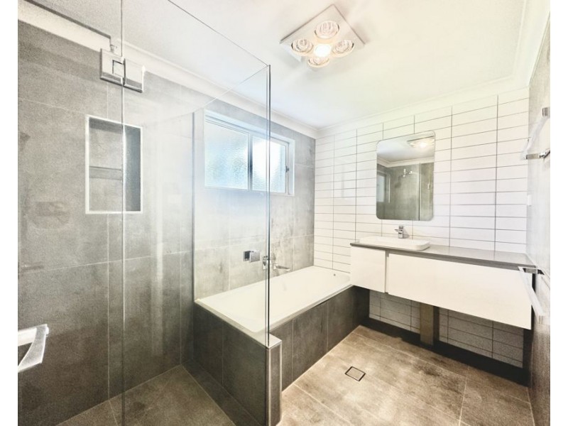 25 Seaview Street, Diamond Beach NSW 2430