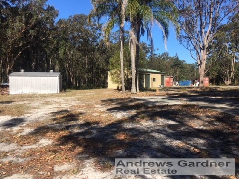 9 Oakview Drive, Hallidays Point NSW 2430