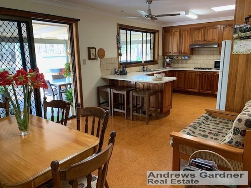 5 Rainbow Close, Rainbow Flat NSW 2430
