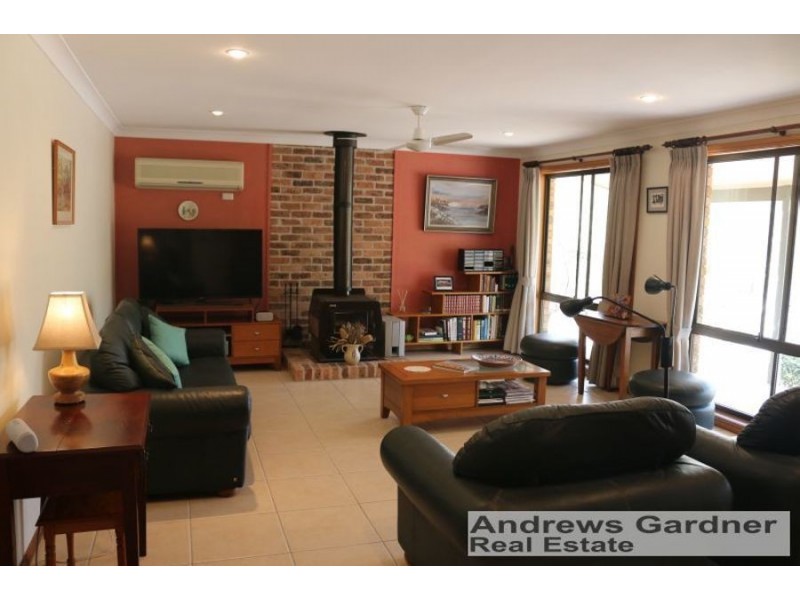 5 Rainbow Close, Rainbow Flat NSW 2430