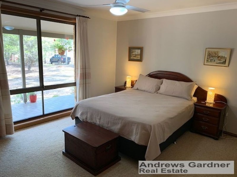 5 Rainbow Close, Rainbow Flat NSW 2430