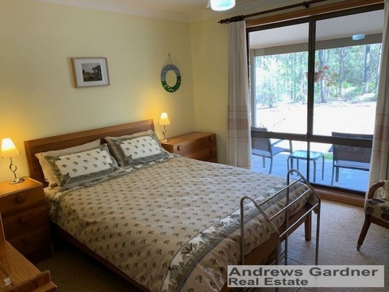 5 Rainbow Close, Rainbow Flat NSW 2430