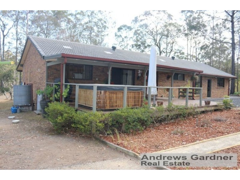 5 Rainbow Close, Rainbow Flat NSW 2430