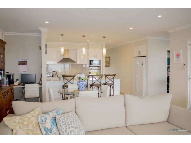 67 Coastal View Drive, Tallwoods Village NSW 2430